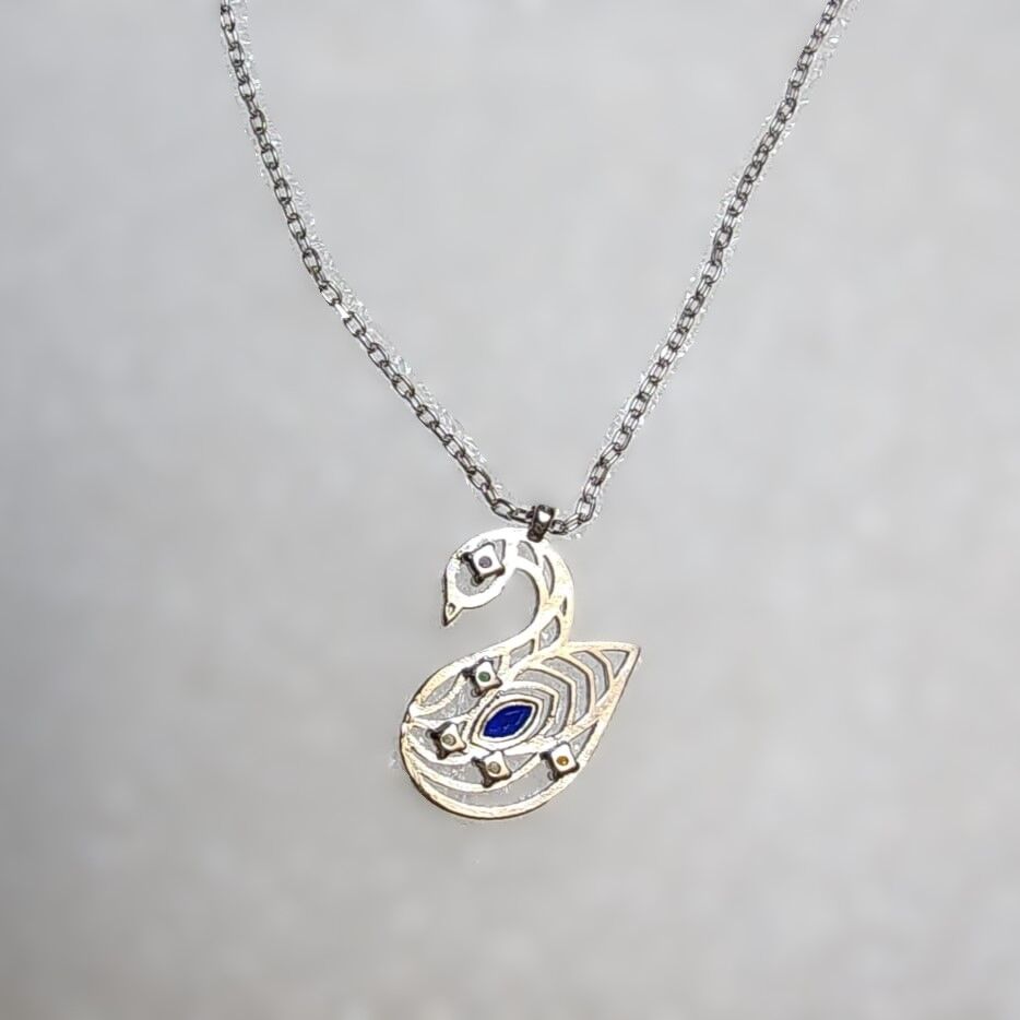 Gümüş Kuğu Kolye