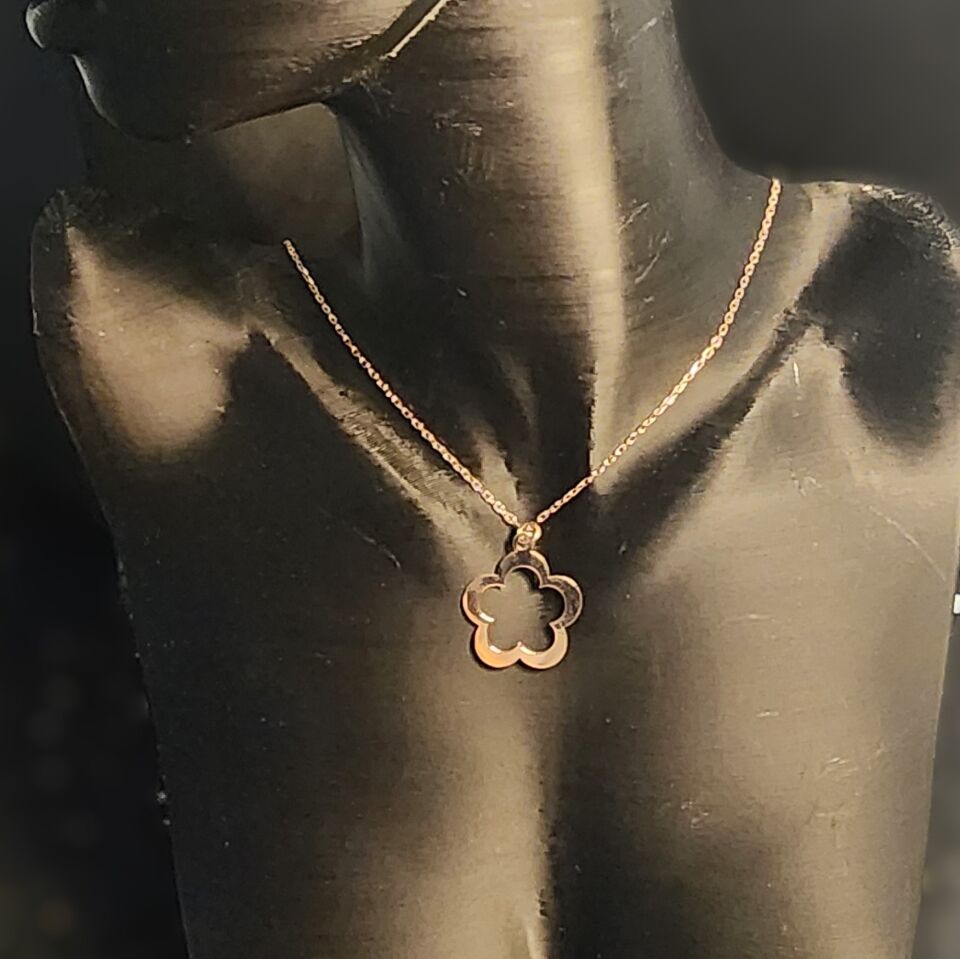 925 Ayar Gümüş Rose Papatya Kolye