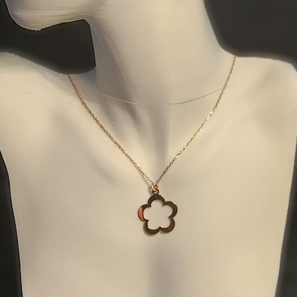 925 Ayar Gümüş Rose Papatya Kolye