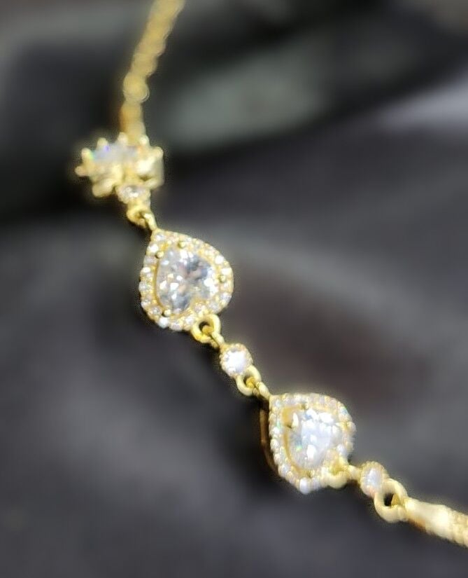 925 Ayar Gümüş Gold Renk Zirkon Kalp Bileklik