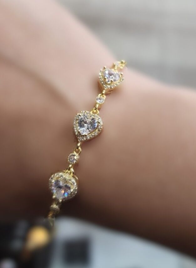 925 Ayar Gümüş Gold Renk Zirkon Kalp Bileklik