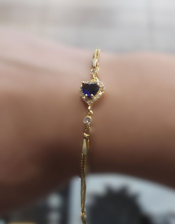 925 Ayar Gümüş Gold Renk Mavi Zirkon Kalp Bileklik