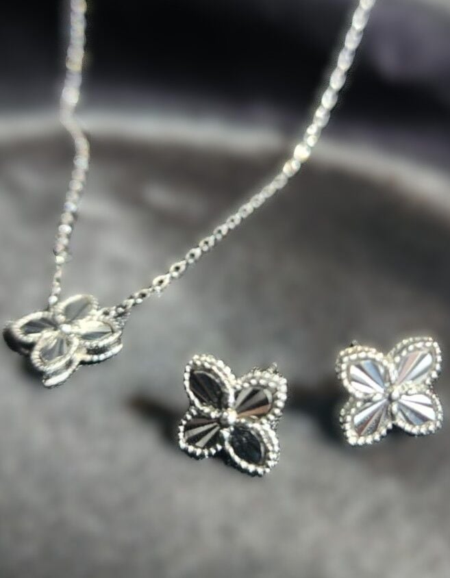 925 Ayar Gümüş Renk Yonca 2'li set